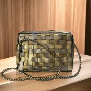 VINTAGE! Warren Reed Basket Weave Metallic Leather Long Braided Strap Gold Bag